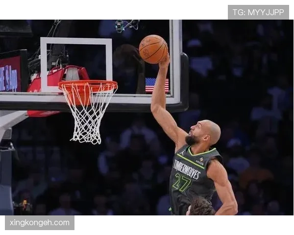 戈贝尔运用封盖扩大防守空间 提升爵士内线稳定性