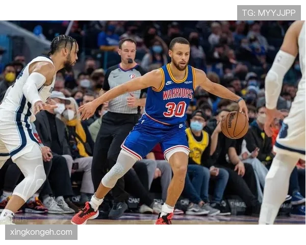 德斯蒙德·班恩三分突破结合战术助灰熊提升关键时刻得分效率